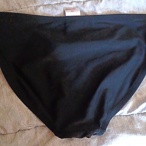 Set of 2 Bikini Bottoms (Xhilaration/Old Navy) - Picture 4 of 10